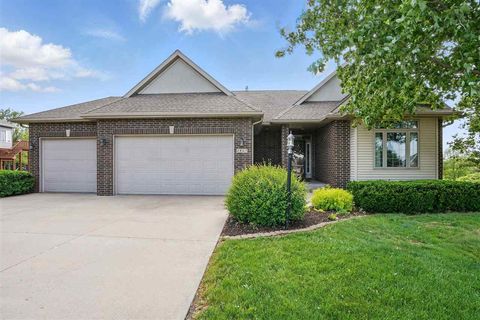 Photo of 4865 Dryden Ct, Iowa City, IA 52245 (MLS # 202503334)