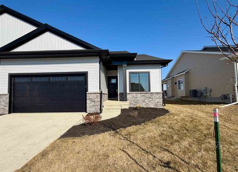 Photo of 1222 Berkshire Ln, NorthLiberty, IA 52317 (MLS # 202601123)