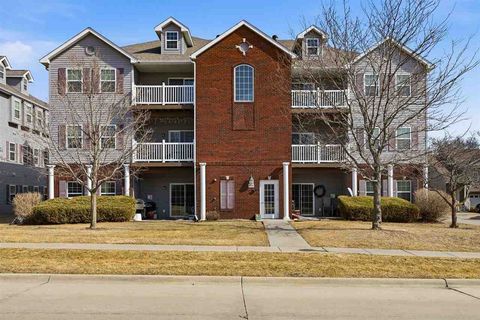 Photo of 900 Rachael St 304 #304, NorthLiberty, IA 52317 (MLS # 202601446)