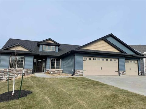 Photo of 262 Chadwick Ln, IowaCity, IA 52245 (MLS # 202601880)