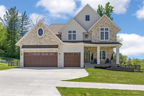 Photo of 416 Auburn Ridge Rd, Coralville, IA 52241 (MLS # 202605567)