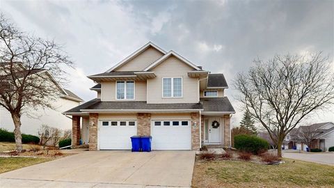 Photo of 1509 Ranier Dr, Iowa City, IA 52246 (MLS # 202403676)