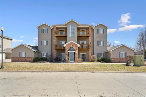 Photo of 2874 Triple Crown Ln 4 #4, Iowa City, IA 52240 (MLS # 202501656)