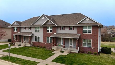 Photo of 281 Huntington, Iowa City, IA 52245 (MLS # 202502172)