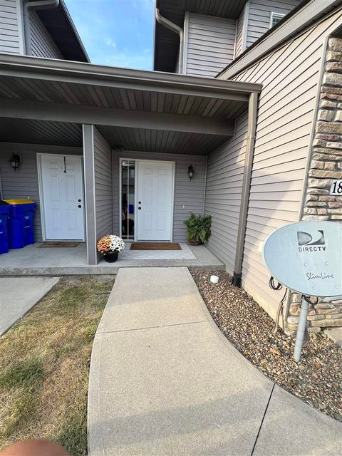 Photo of 1838 Goose Lake Cir 28 #28, IA 52317 (MLS # 202506080)