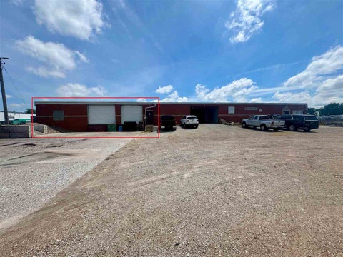 Photo of 205 S 35th St B #B, Bettendorf, IA 52722 (MLS # 202606112)