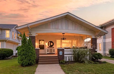 Photo of 416 W Washington Blvd, Washington, IA 52353 (MLS # 202506478)