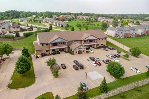 Photo of 2205 E Grantview Dr Thrive Gym Suite Only - Suite A #Thrive Gym Suite Onl, Coralville, IA 52241 (MLS # 202501310)