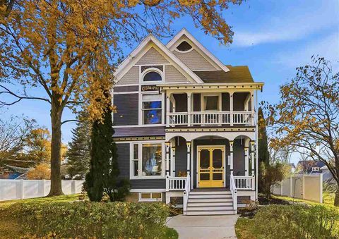 Photo of 211 E Main St, Lisbon, IA 52253 (MLS # 202506991)