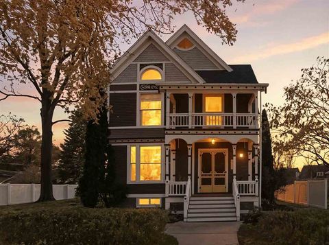 Photo of 211 E Main St, Lisbon, IA 52253 (MLS # 202506991)