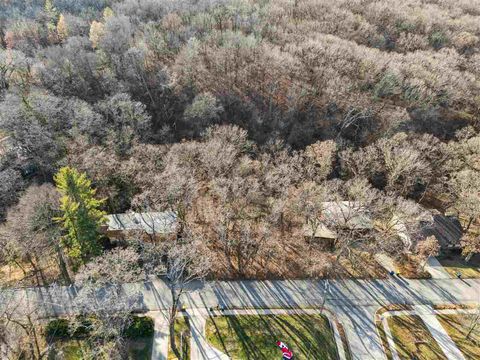 Photo of Lot Lot 15 Whiting Ave, Iowa City, IA 52245 (MLS # 202503826)