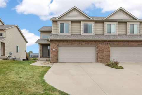 Photo of 170 S Park Ridge Rd, IA 52317 (MLS # 202505939)