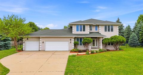 Photo of 7012 Deer Horn Trl, CedarRapids, IA 52411 (MLS # 202603453)
