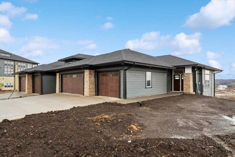 Photo of 1909 Country Club Dr, Coralville, IA 52241 (MLS # 202507155)