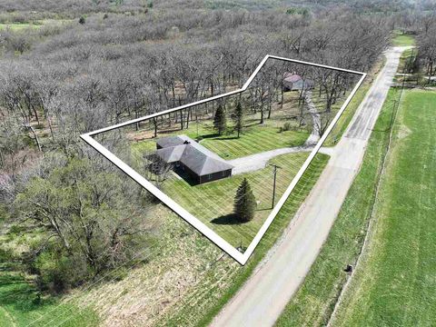 Photo of 2488 Sugar Bottom Rd NE, Solon, IA 52333 (MLS # 202602759)