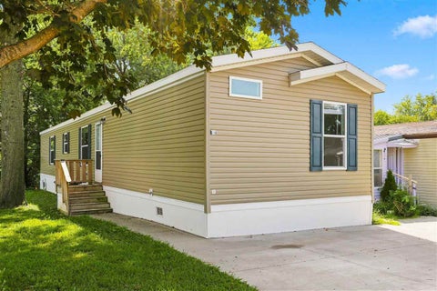 Photo of 3701 2nd st LOT B18, Coralville, IA 52241 (MLS # 202605333)
