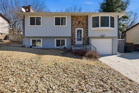 Photo of 2248 Russell Dr, IowaCity, IA 52240 (MLS # 202601242)