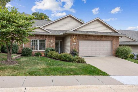 Photo of 2244 Jessica Ln, Coralville, IA 52241 (MLS # 202506511)