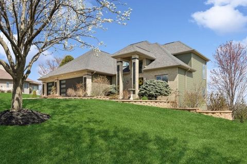 Photo of 449 Butternut Ln, Iowa City, IA 52246 (MLS # 202502549)