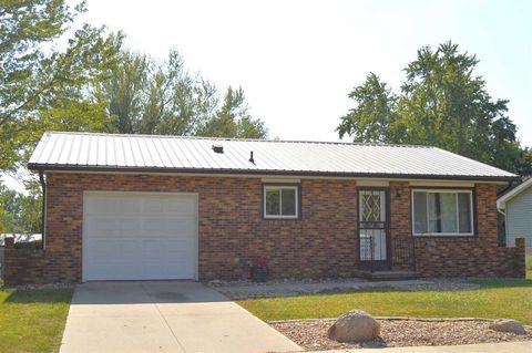 Photo of 1713 Flatiron Ave, IA 52240 (MLS # 202506217)