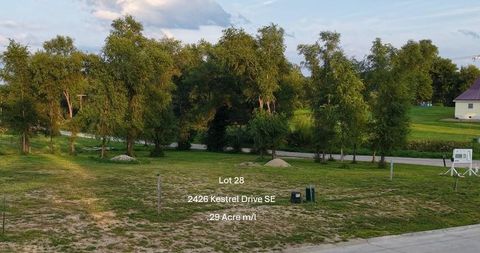 Photo of 2426 Kestrel Dr SE, IA 52403 (MLS # 202506269)