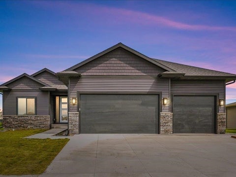Photo of 804 Windam Dr., Solon, IA 52333 (MLS # 202605215)