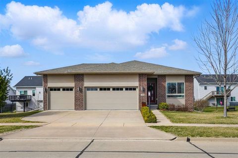 Photo of 4170 Lillian St, Iowa City, IA 52245 (MLS # 202502080)