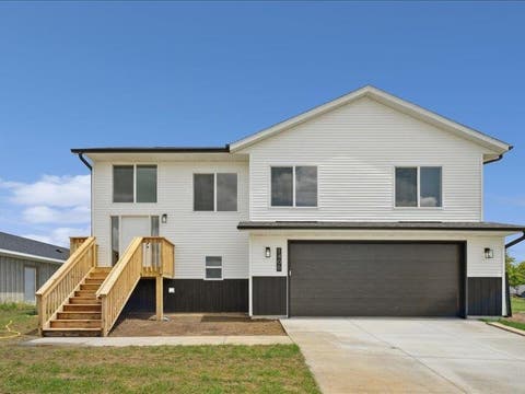 Photo of 1502 Duncan Drive, Muscatine, IA 52761 (MLS # 202603623)