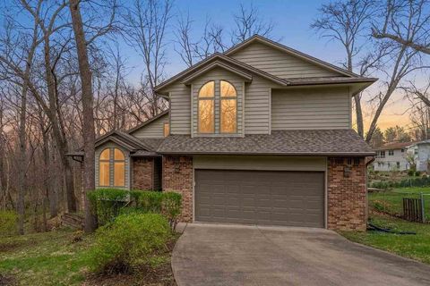 Photo of 24 Samuel Dr, IowaCity, IA 52245 (MLS # 202602551)