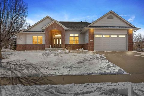 Photo of 1138 Wild Prairie Dr., IowaCity, IA 52246 (MLS # 202601855)