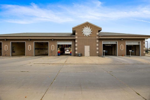Photo of 410 Community Dr, NorthLiberty, IA 52317 (MLS # 202604821)