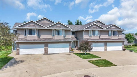 Photo of 2312 Tallgrass Dr, Marion, IA 52302 (MLS # 202604956)