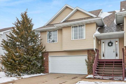 Photo of 30 Florence Way, NorthLiberty, IA 52317 (MLS # 202507256)