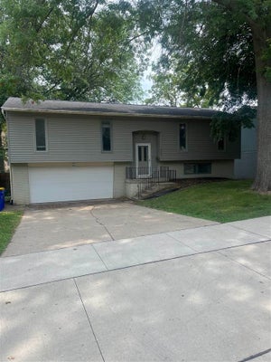 52 OLIVE CT, IOWA CITY, IA 52246 - Image 4ab8de107c5d28aa8bab3cec76b2baee/210100614