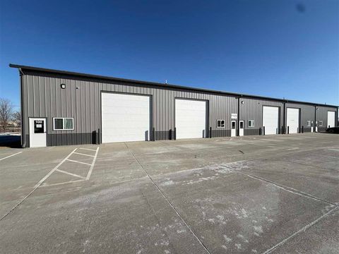 Photo of 1105 Wright Bros Blvd SW Bldg 6 #100, CedarRapids, IA 52404 (MLS # 202601430)