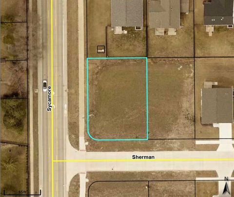 Photo of 1702 Sherman Dr, Iowa City, IA 52240 (MLS # 202505730)