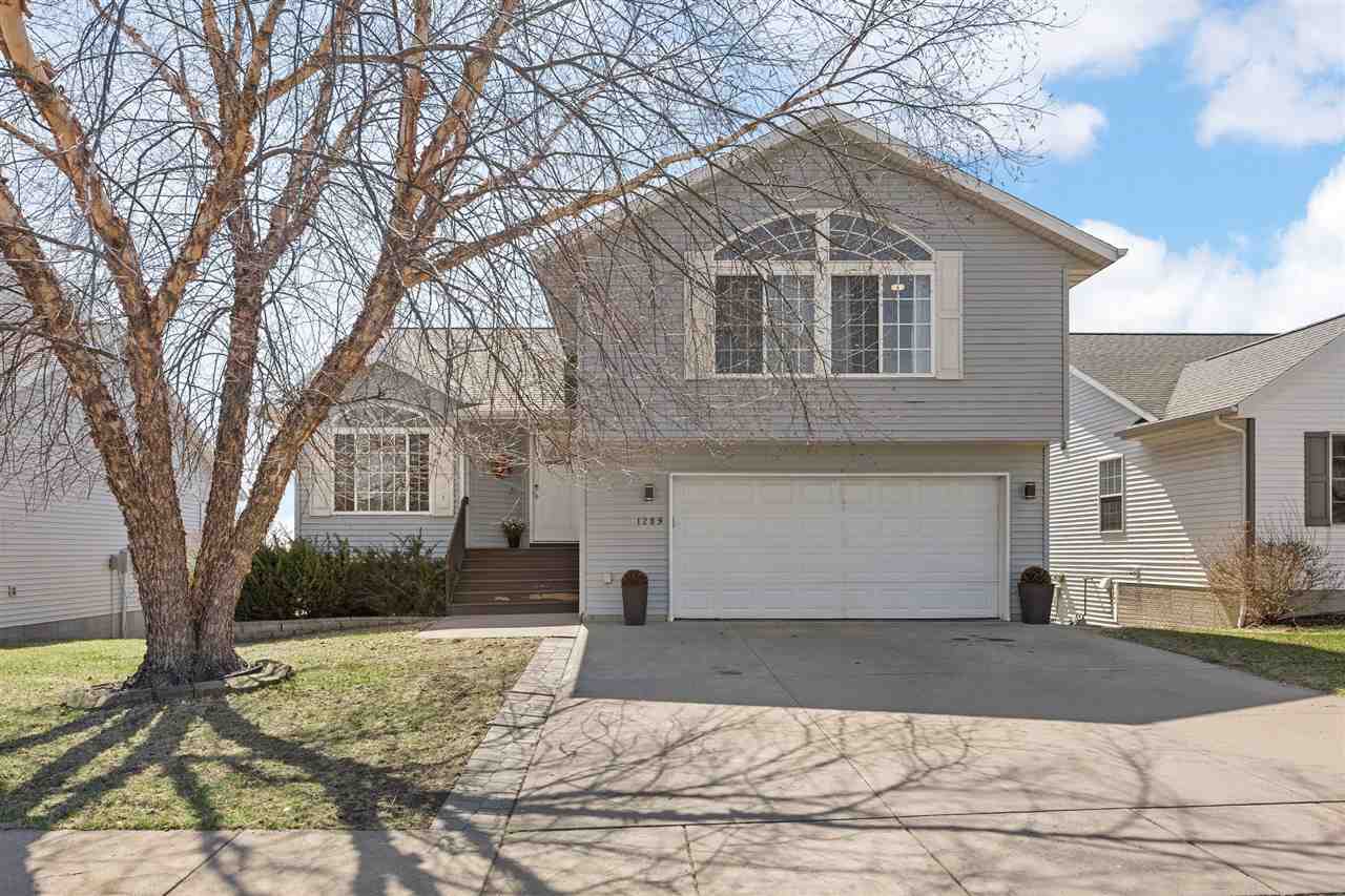 1289 Langenberg Ave