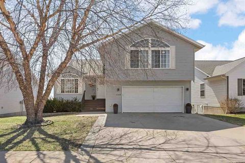 Photo of 1289 Langenberg Ave, IowaCity, IA 52240 (MLS # 202602177)