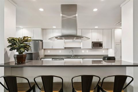 Photo of 820 Clubhouse Rd 3F #3F, NorthLiberty, IA 52317 (MLS # 202602438)