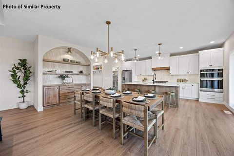Photo of 5396 Silver Rock Dr, Marion, IA 52302 (MLS # 202506506)