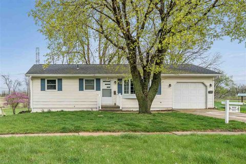 Photo of 925 Parkview Dr, Marion, IA 52302 (MLS # 202602568)