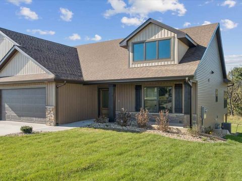 Photo of 657 Maclan Ct., IowaCity, IA 52246 (MLS # 202601466)