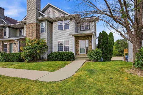 Photo of 1364 Nicholas Ln, NorthLiberty, IA 52317 (MLS # 202605429)