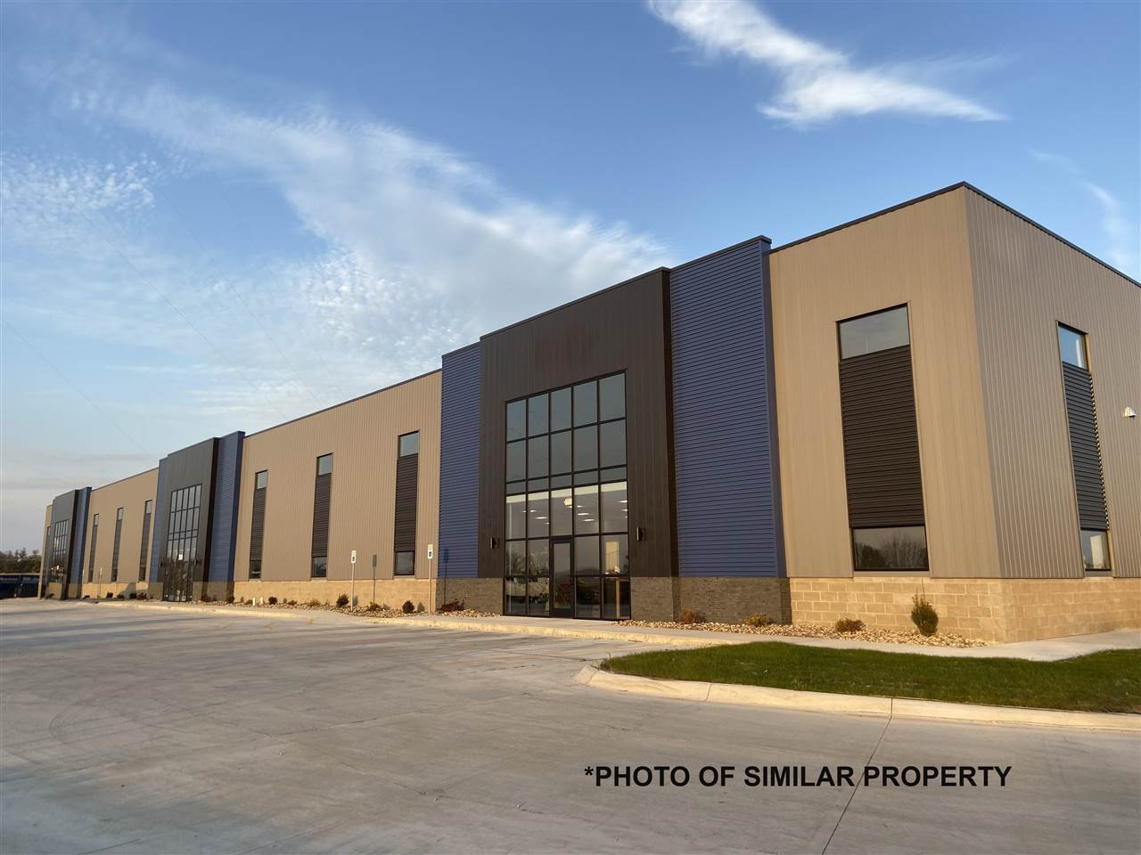 Photo 1 of 2 — Tower Terr Rd -70,000 SF, Robins, IA 52411