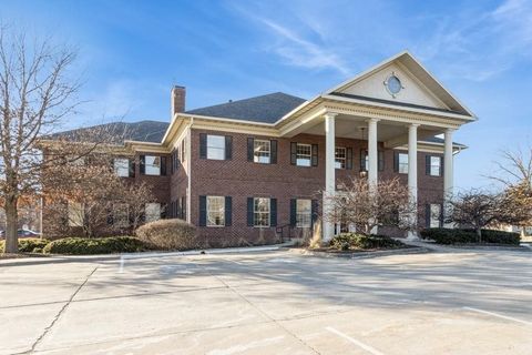 Photo of 520 10th Ave, IA 52241 (MLS # 202506105)