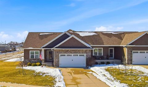 Photo of 340 Cemar Ct, Marion, IA 52302 (MLS # 202601006)