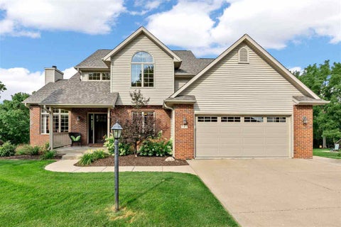 Photo of 741 Arlington Dr, IowaCity, IA 52245 (MLS # 202605401)