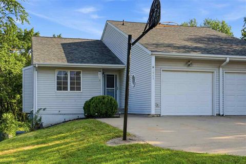 Photo of 1945 South Ridge Dr, Coralville, IA 52241 (MLS # 202604484)
