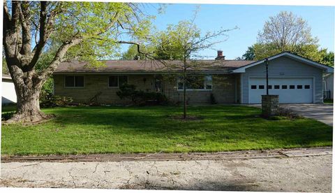 Photo of 448 Brady St, Hills, IA 52235 (MLS # 202602938)
