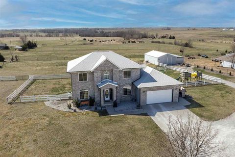 Photo of 3342 Portwood Dr, Homestead, IA 52236 (MLS # 202602097)